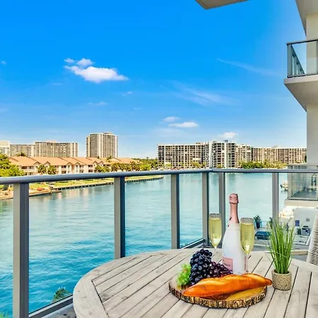 Appartement Luxury Amenities, Infinity Pool, Gym, Hot Tub